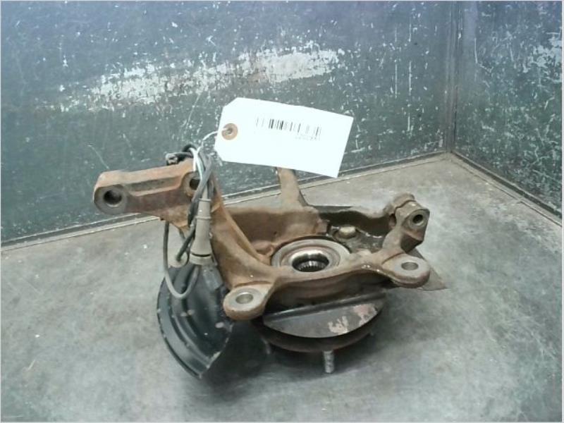 Moyeu avant droit NISSAN JUKE  - 1