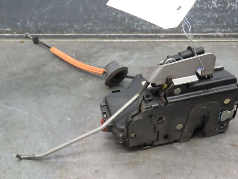 Serrure avant droit AUDI A8 Essence - 1