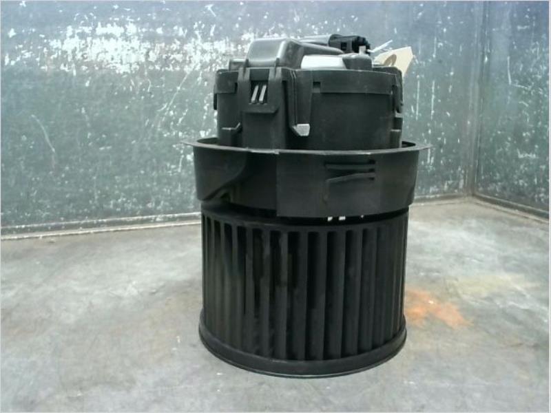 Ventilateur chauffage PEUGEOT 208 Diesel - 1