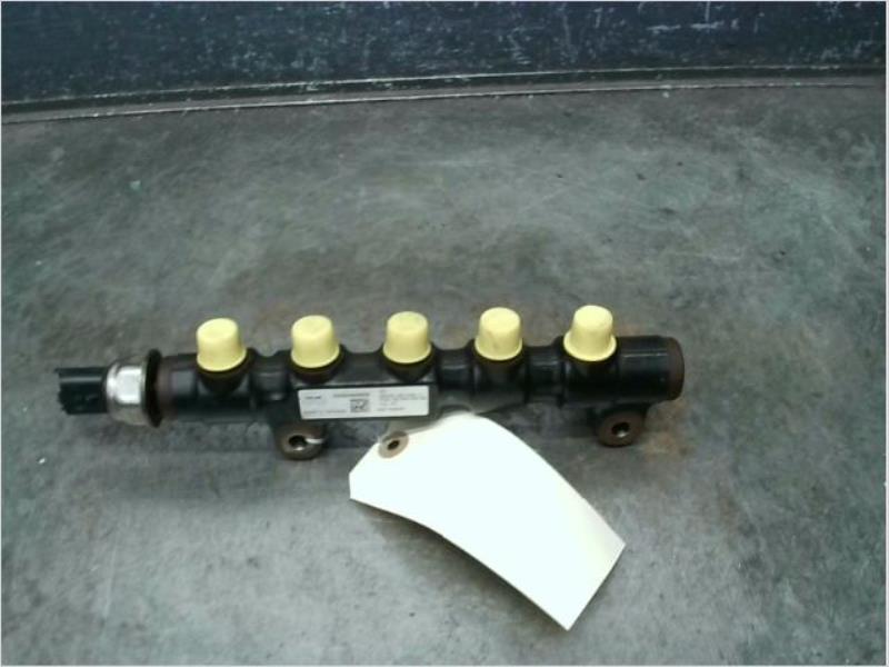 Rampe injection PEUGEOT 308 Diesel - 1