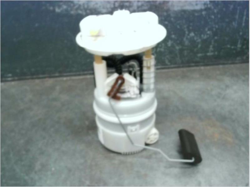 Pompe immergee RENAULT CLIO Essence - 1