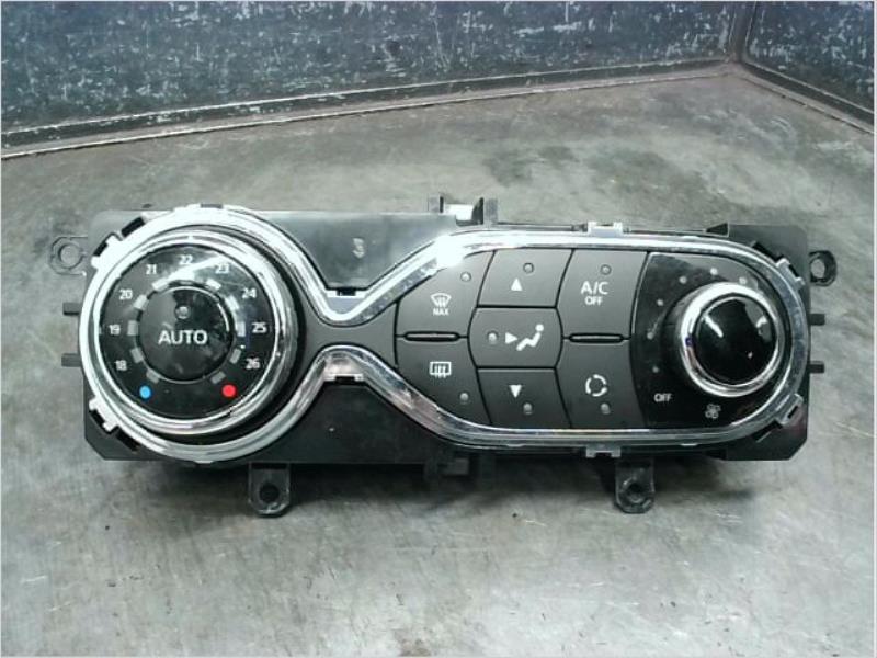 Commande chauffage RENAULT CAPTUR Essence - 1