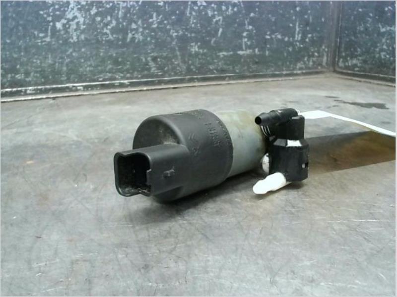 Pompe lave glace avant DACIA DUSTER Diesel - 1