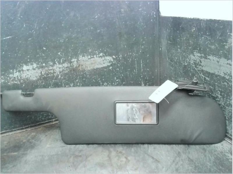 Pare soleil droit IVECO 35C17 Diesel - 1