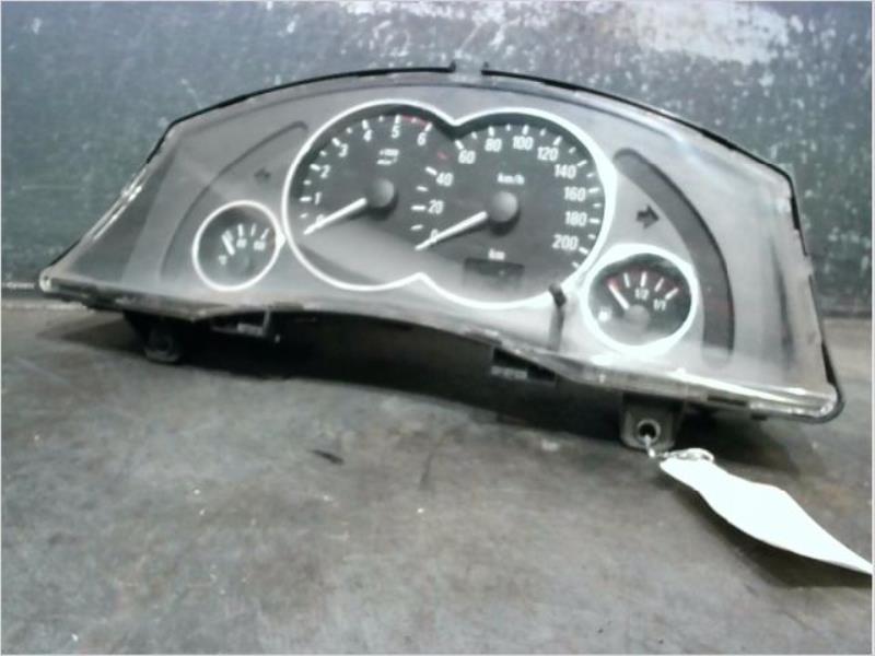 Compteur OPEL MERIVA Diesel - 1