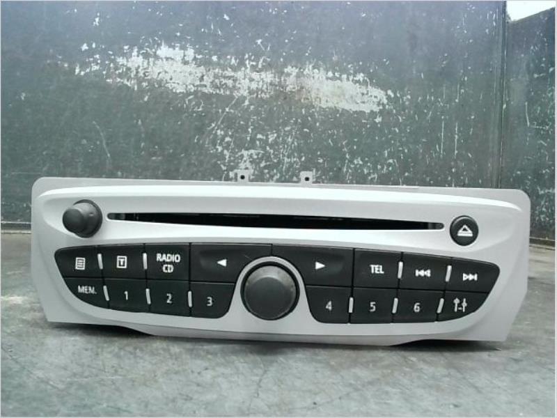 Autoradio d'origine RENAULT MEGANE Diesel - 1