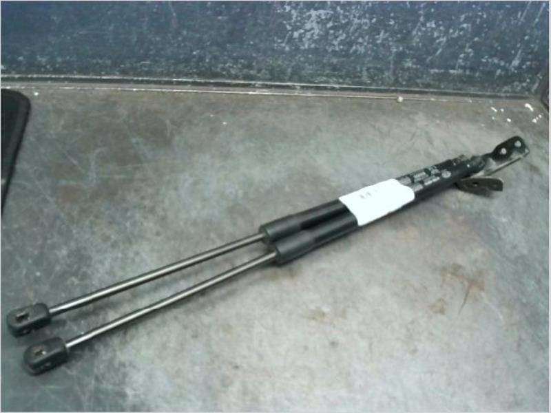 Verin de coffre KIA RIO Essence - 1