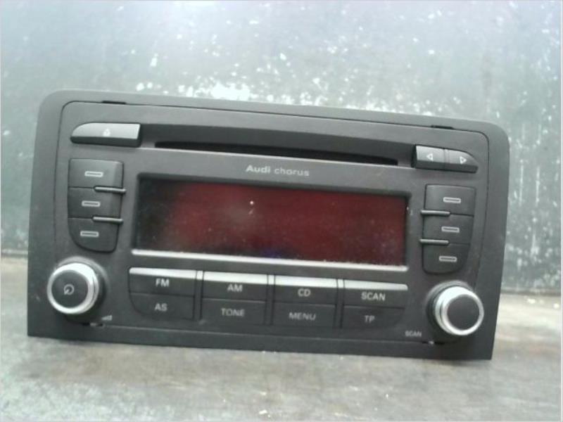Autoradio d'origine AUDI A3 Diesel - 1