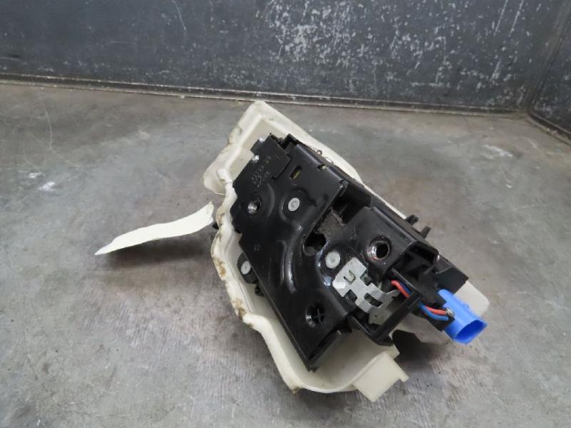 Serrure avant gauche VOLKSWAGEN GOLF Essence - 1