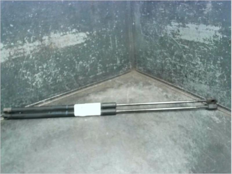 Verin de coffre RENAULT MEGANE Diesel - 1