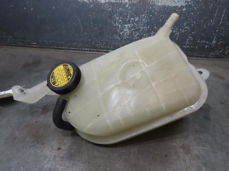 Vase d'expansion TOYOTA AURIS Essence - 1