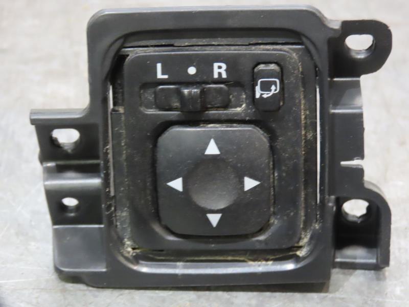 Commande retroviseurs MITSUBISHI L 200 Diesel - 1
