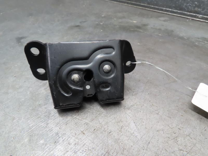 Serrure de hayon HYUNDAI i10 Essence - 1