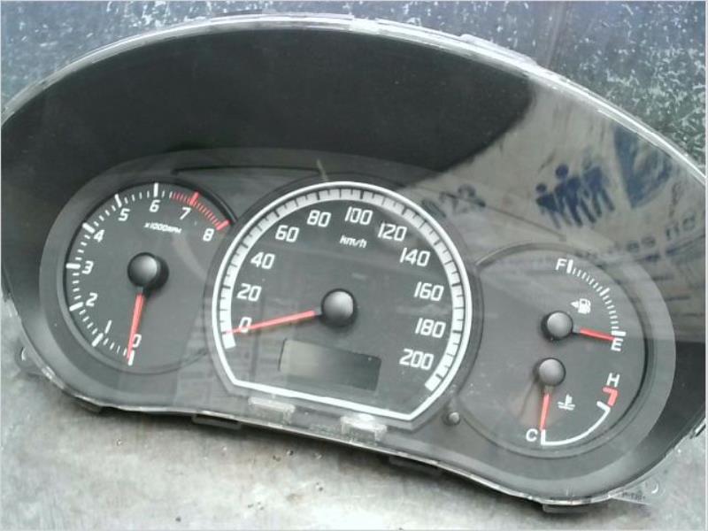 Compteur SUZUKI SWIFT Essence - 1