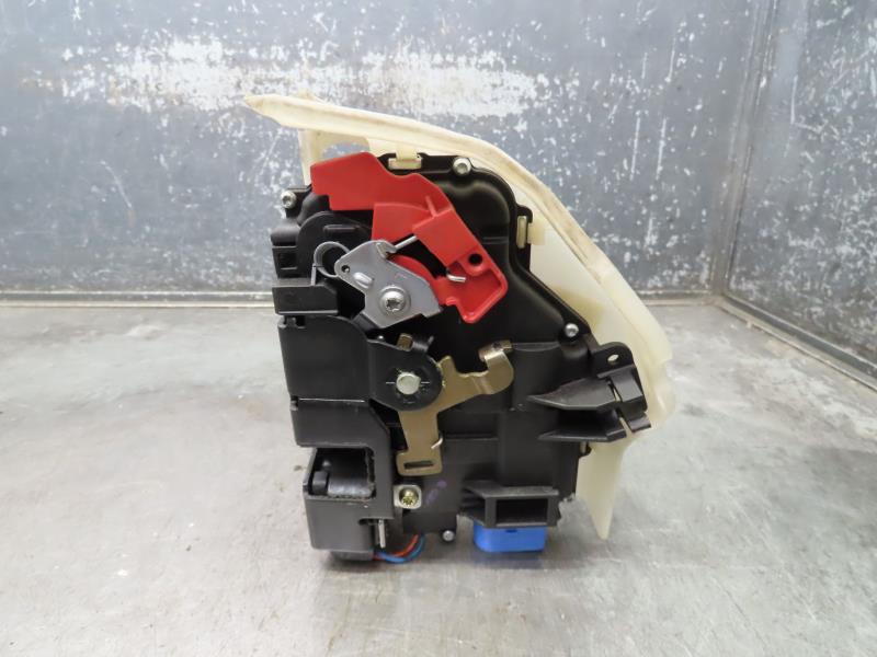 Serrure avant gauche VOLKSWAGEN GOLF Diesel - 1