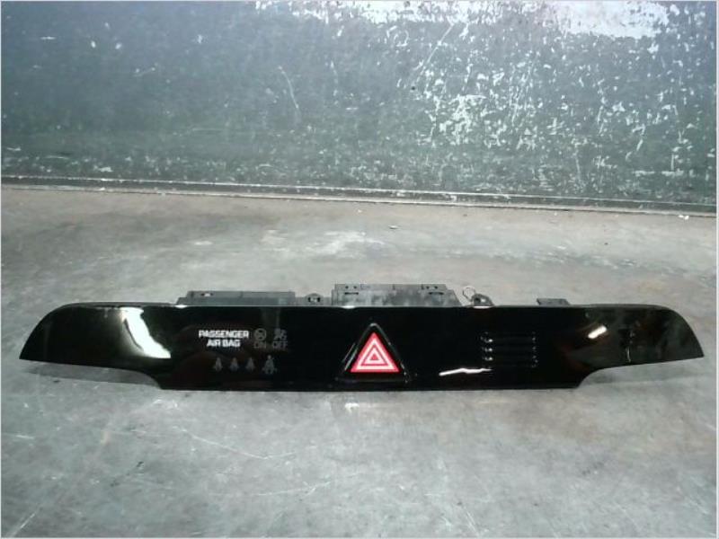 Bouton de warning HYUNDAI TUCSON Diesel - 1