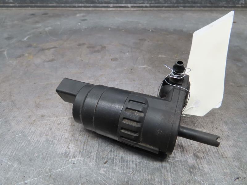 Pompe lave glace avant VOLKSWAGEN CADDY Diesel - 1