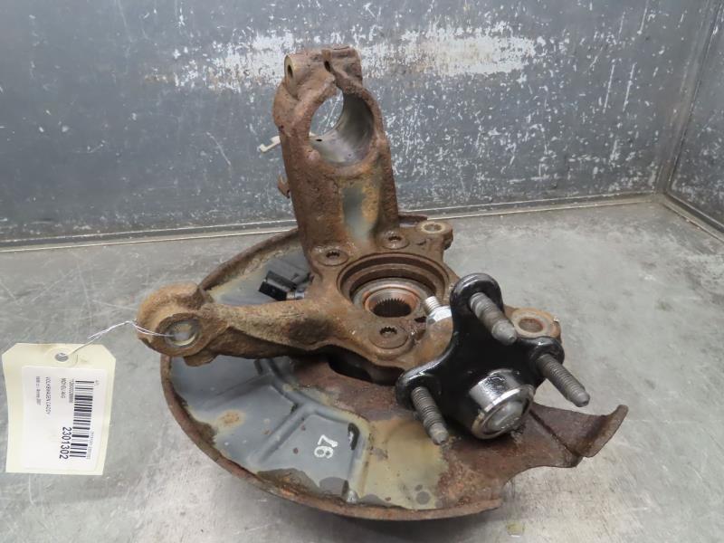 Moyeu avant gauche VOLKSWAGEN CADDY Diesel - 1