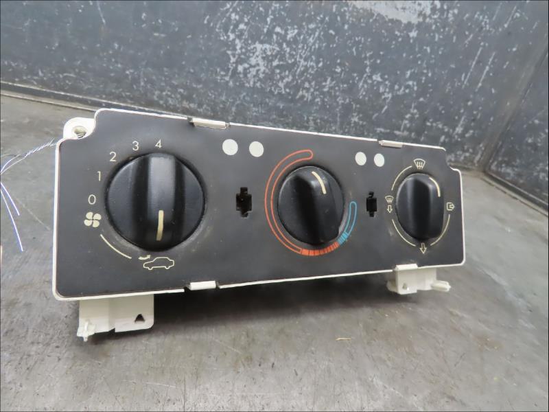Commande chauffage PEUGEOT 306 Diesel - 1