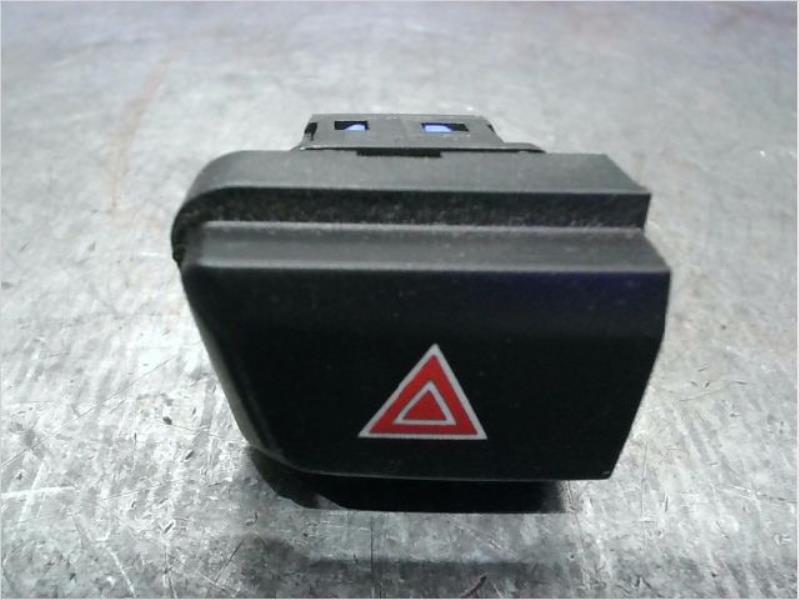 Bouton de warning PEUGEOT 2008 Essence - 1
