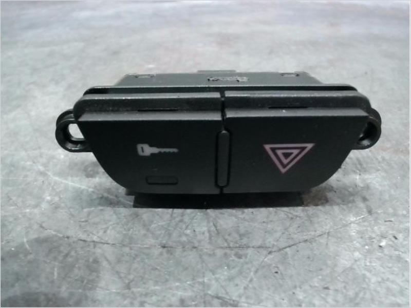 Bouton de warning ALFA ROMEO MITO Diesel - 1