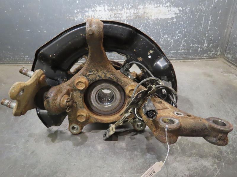 Moyeu avant gauche TOYOTA RAV4 Diesel - 1