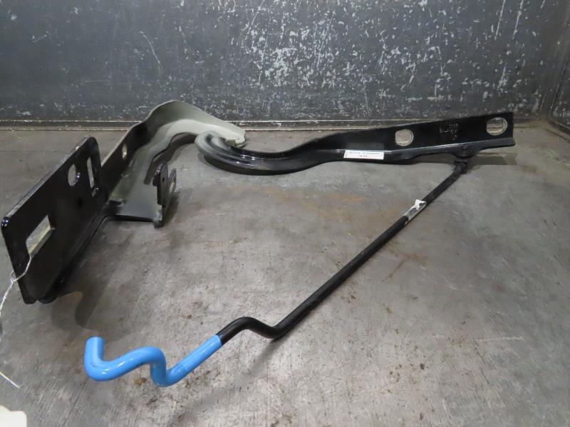 Charniere de capot PEUGEOT 5008 Diesel - 1