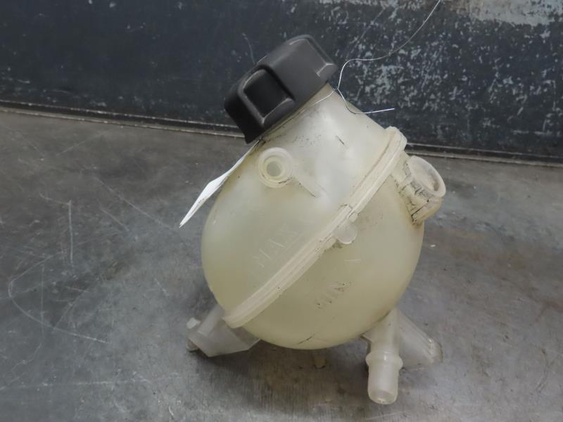 Vase d'expansion CITROEN C4 CACTUS Diesel - 1
