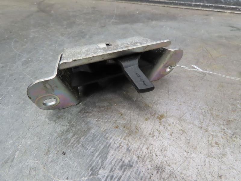 Serrure de hayon PEUGEOT 107 Essence - 1