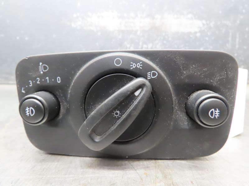 Commande de phare FORD FIESTA Diesel - 1