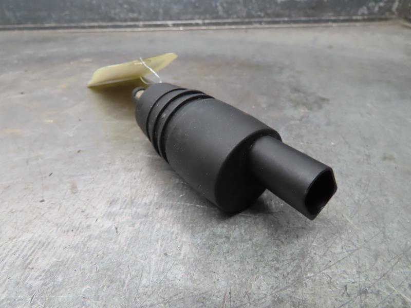 Pompe lave glace avant BMW SERIE 3 Diesel - 1