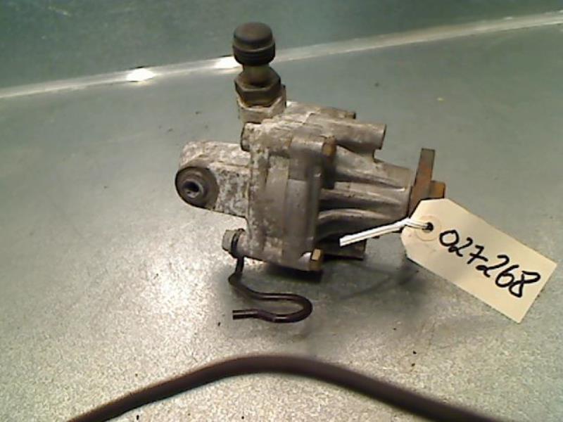 Pompe de direction AUDI A4 Essence - 1