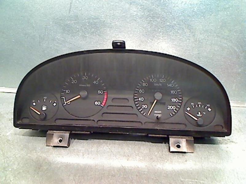 Compteur PEUGEOT 405 Diesel - 1