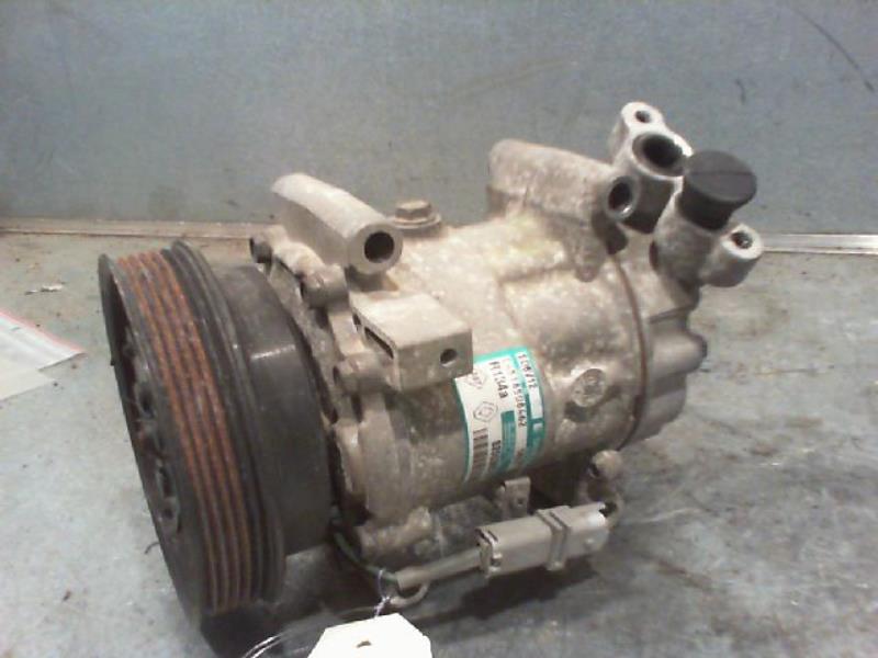Compresseur clim RENAULT MODUS Essence - 1