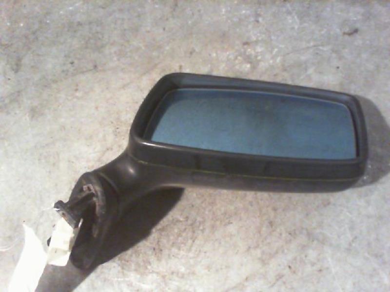 Retroviseur droit AUDI 80 Essence - 1