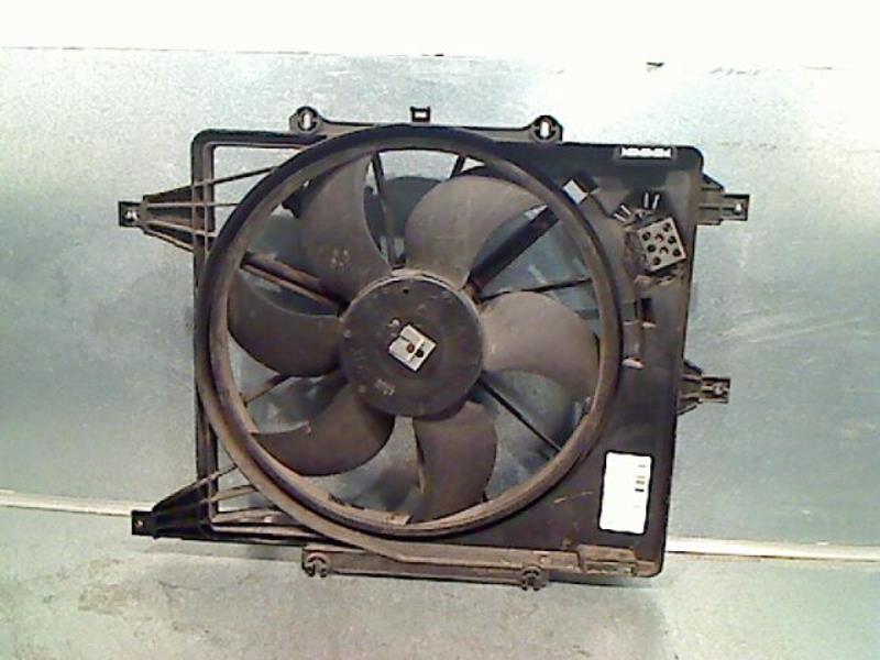 Face avant RENAULT KANGOO Essence - 1
