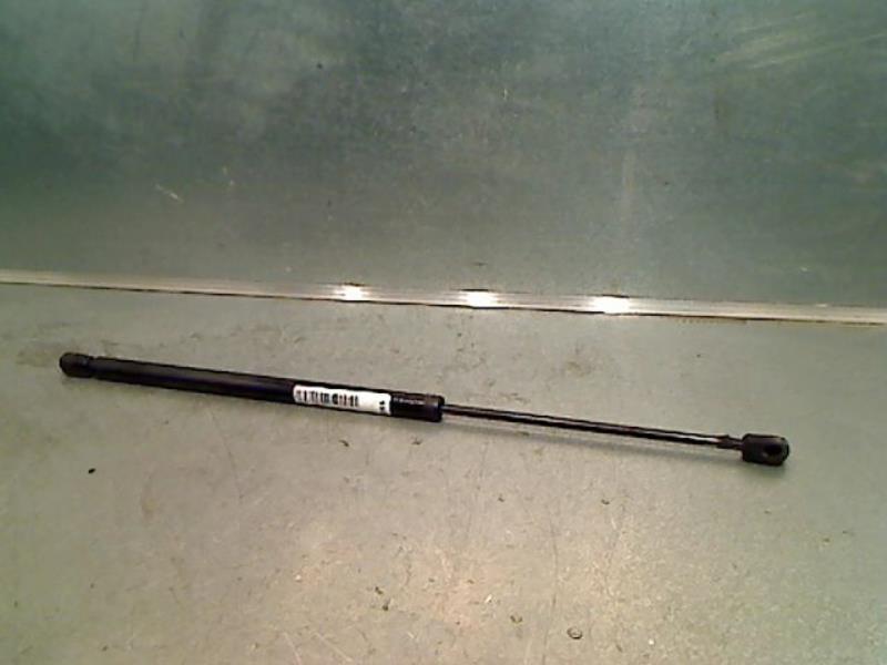Verin de coffre OPEL CORSA Essence - 1