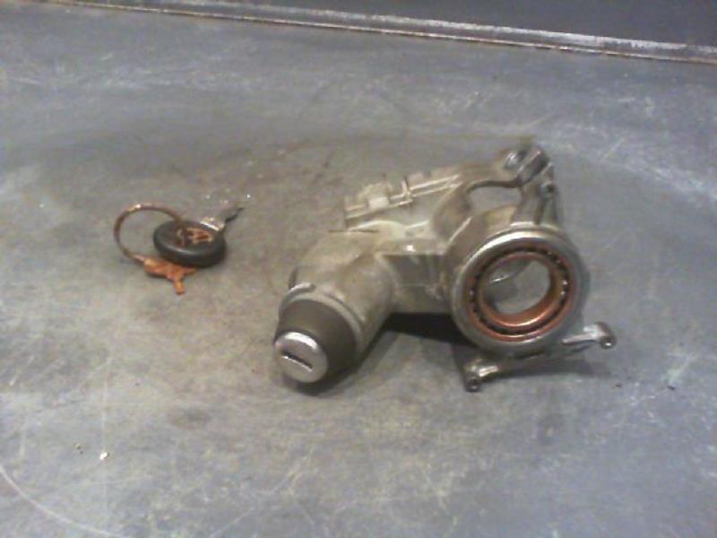 Antivol de direction VOLKSWAGEN GOLF Essence - 1