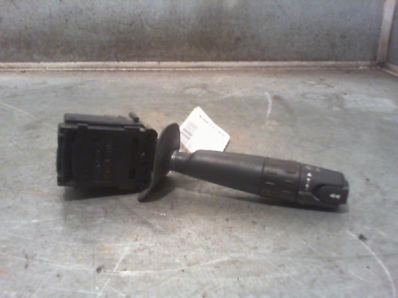 Commodo d'essuie glaces PEUGEOT 607 Diesel - 1