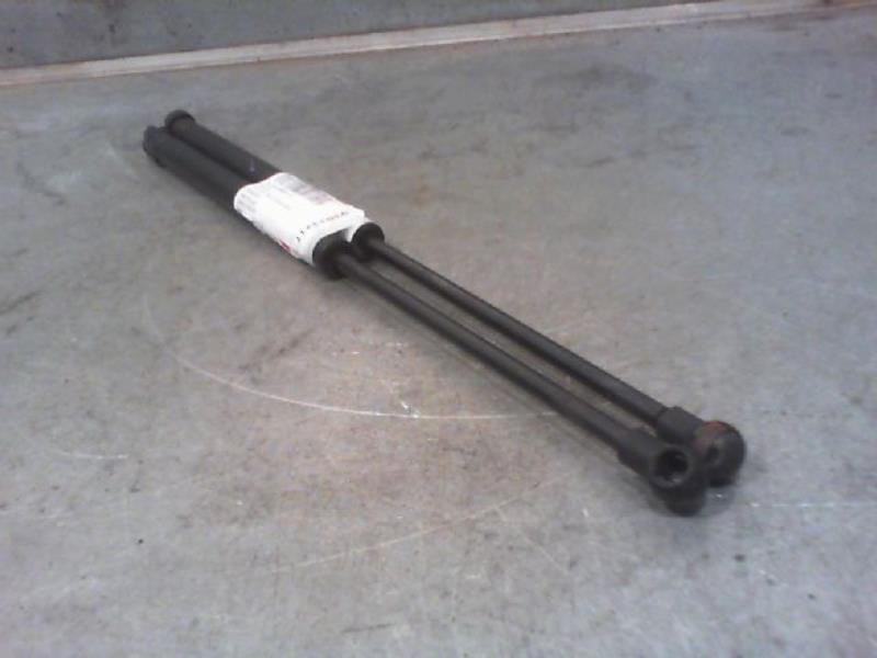 Verin de coffre ALFA ROMEO 147 Diesel - 1