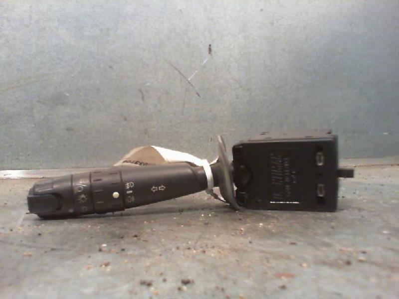 Commodo phare PEUGEOT 607 Essence - 1