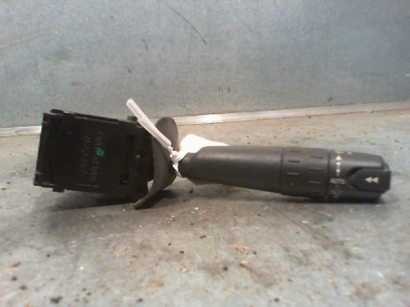 Commodo d'essuie glaces PEUGEOT 607 Essence - 1