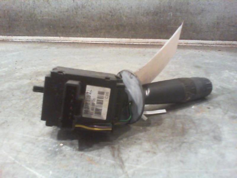 Commodo phare PEUGEOT 607 Diesel - 1