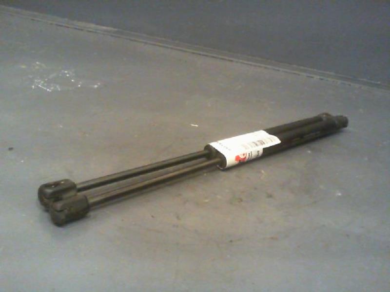 Verin de coffre CHEVROLET KALOS Essence - 1