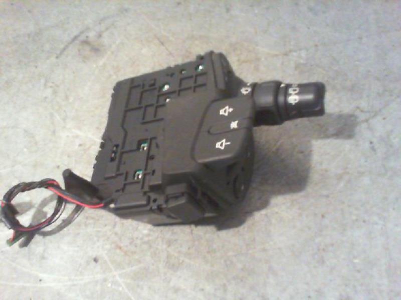 Commodo d'essuie glaces RENAULT SCENIC Diesel - 1