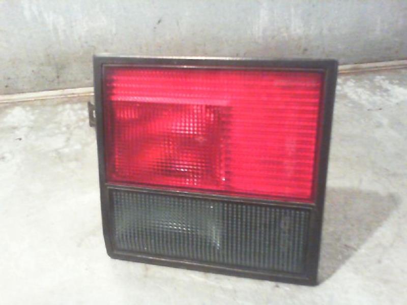 Feu arriere secondaire gauche (feux) RENAULT R21 Essence - 1