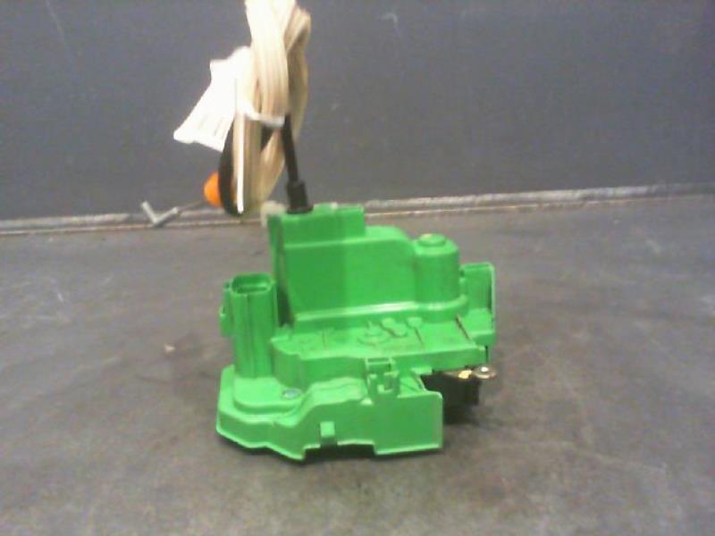 Serrure avant droit ALFA ROMEO MITO Diesel - 1
