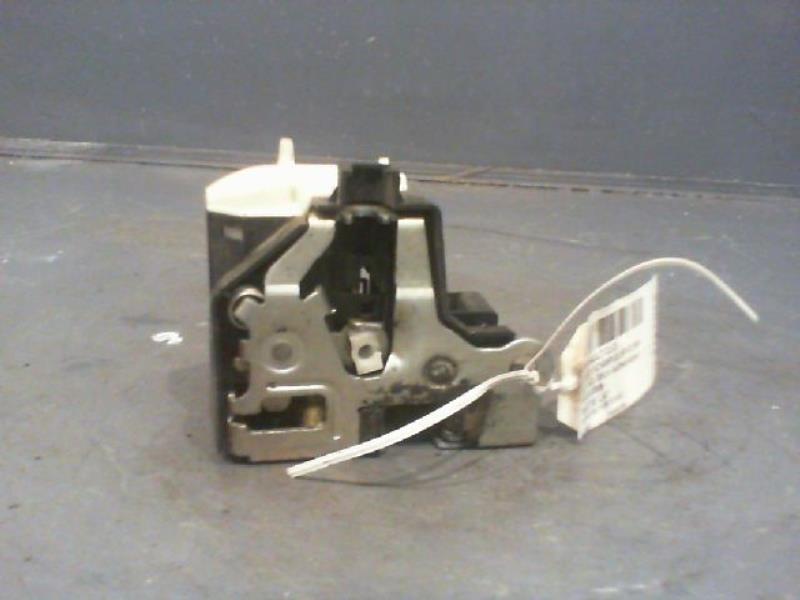 Serrure avant gauche RENAULT CLIO Diesel - 1