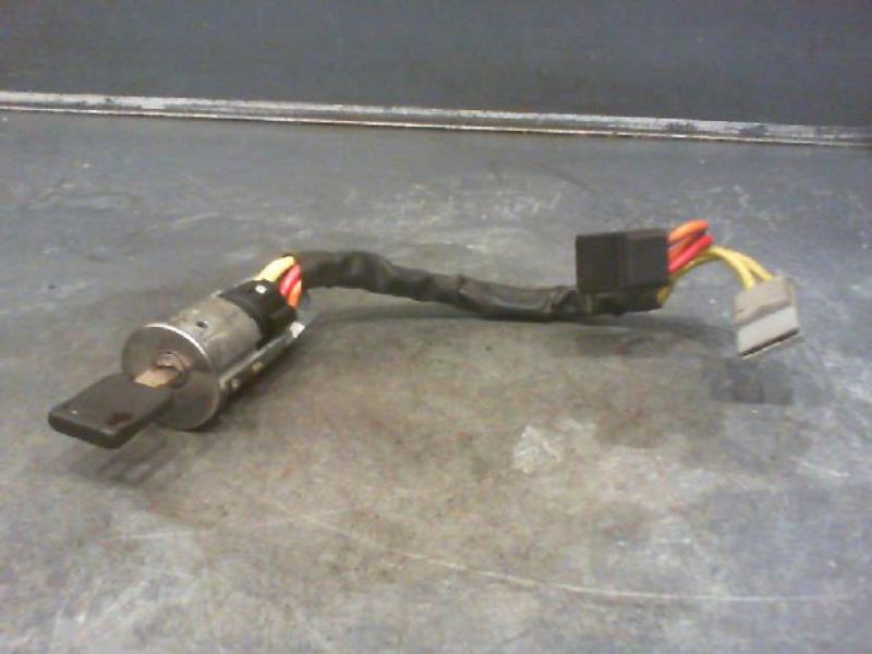 Antivol de direction RENAULT R21 Diesel - 1