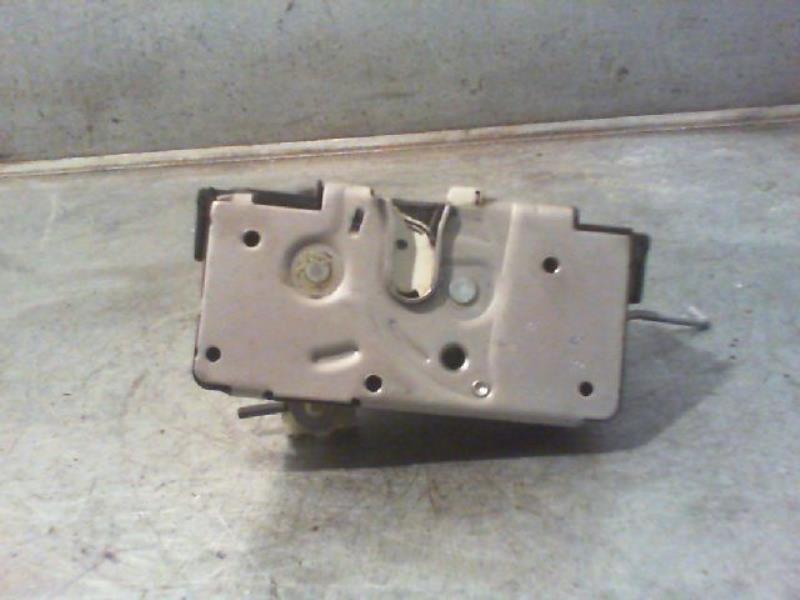 Serrure avant droit OPEL CORSA Essence - 1